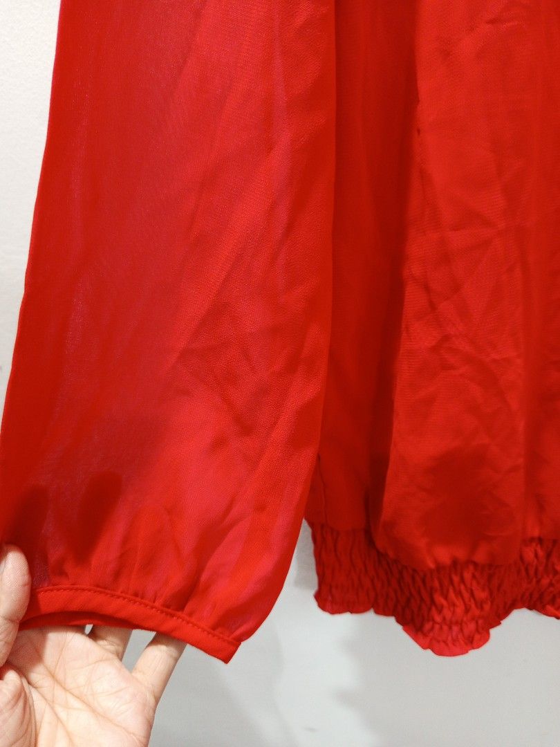 Unica hija red blouse (Category: Blouses) located in Cavite. Submitted by alliahscloset2.2 (Listing ID 1464058766, Image 3). Description: .