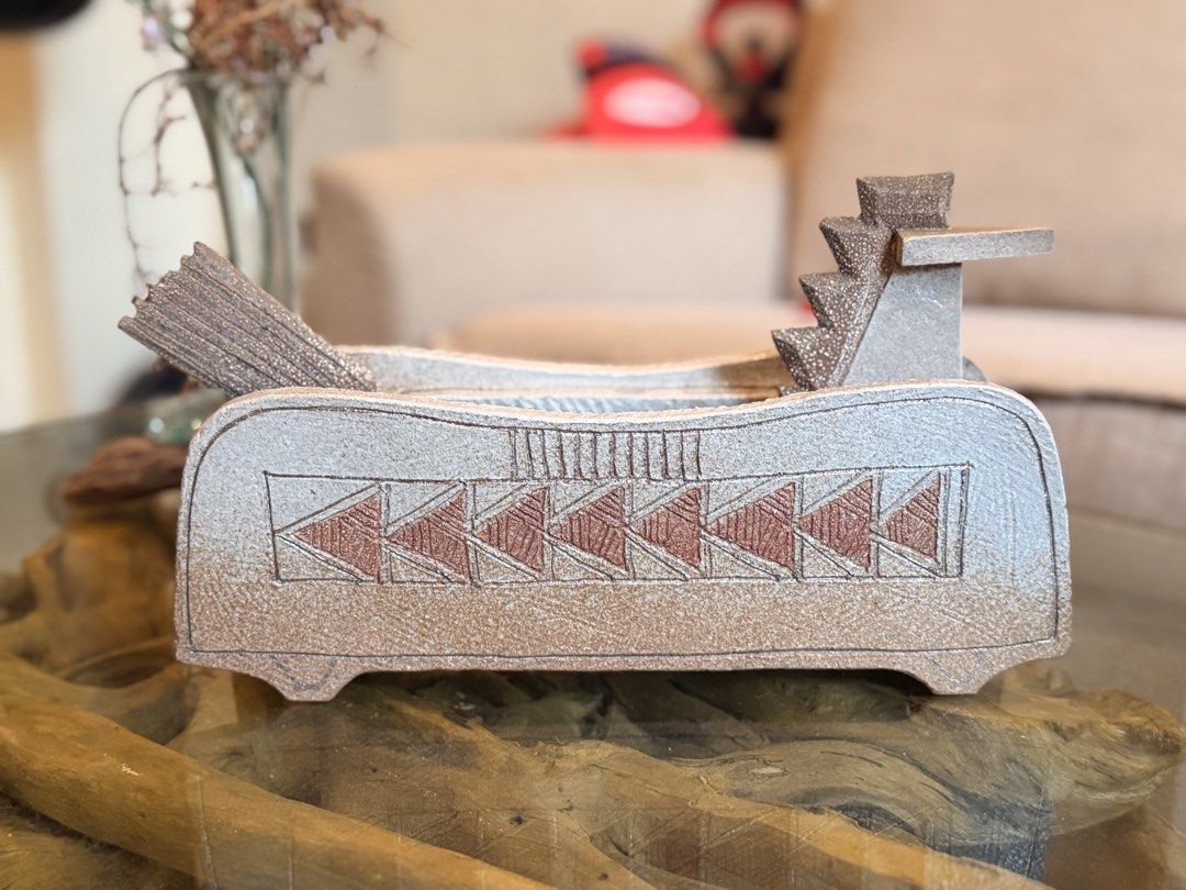Unique Ceramic Incense “Greel Horse Design”Holder with Geometric Design (Category: Vases & Decorative Bowls) located in Davao. Submitted by t0lits (Listing ID 1463984541, Image 1). Description: - Handcrafted ceramic incense holder - Unique geometric pattern - Resembles a boat or stylized animal - Ideal for holding incense sticks - Adds a decorative touch to any space .