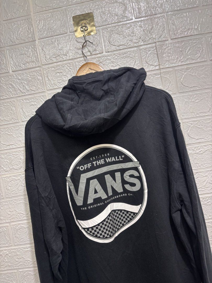 VANS HOODIE JACKET (Category: Coats, Jackets and Outerwear) located in Quezon City. Submitted by xoxochiq (Listing ID 1464069896, Image 2). Description: VANS HOODIE JACKET XL to XXL Length - 31 Width - 26 10/10 color rate Excellent Condition 650 only pm me!.