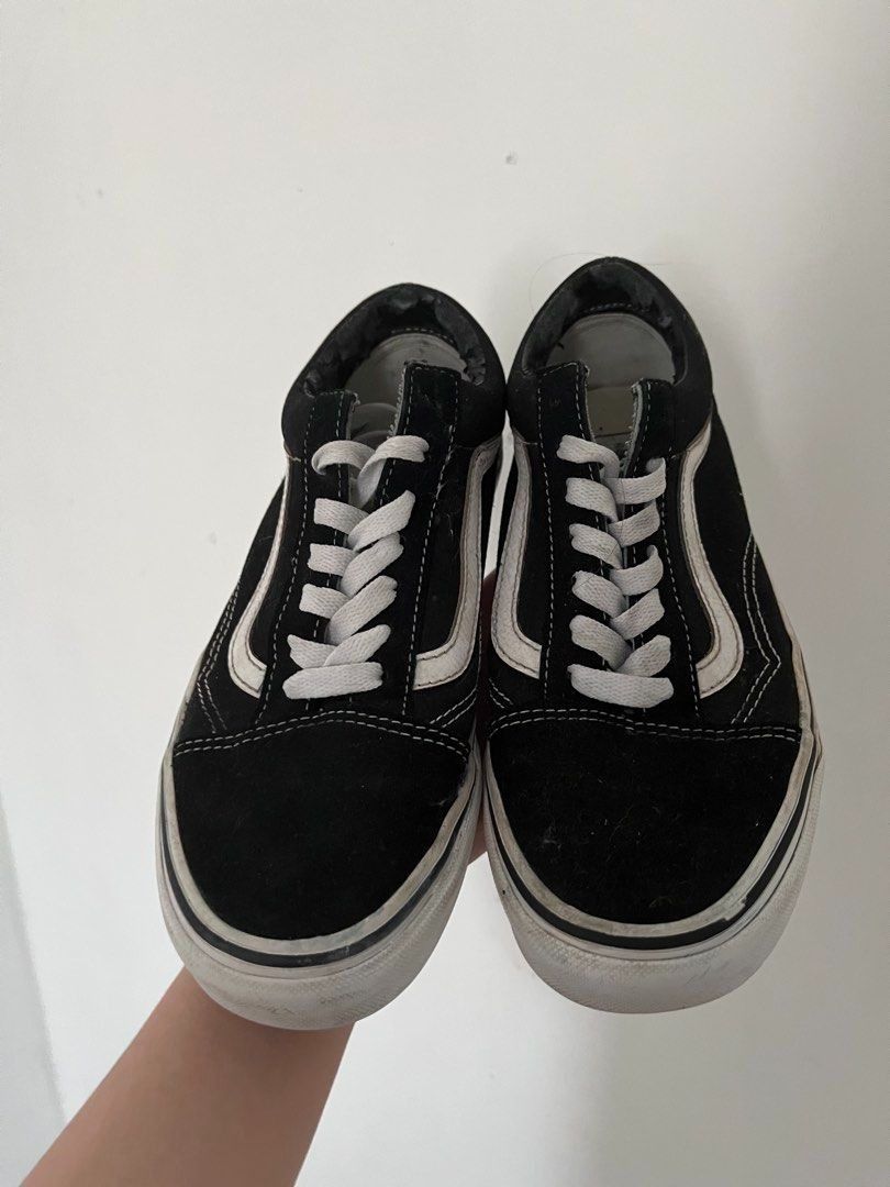 Vans oldskool and nike flyknit (Category: Sneakers) located in Imus. Submitted by closetbysevi (Listing ID 1464076299, Image 1). Description: 2 for 1000 FREE SF.