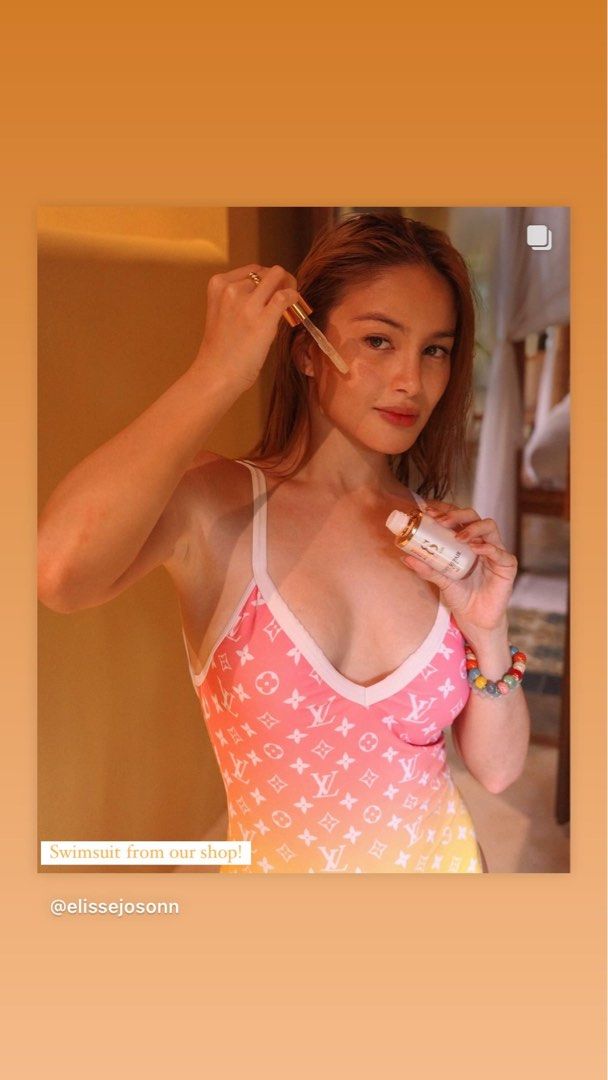 Versace Pink Halter One Piece Swimsuit (Category: Luxury Apparel) located in Manila. Submitted by designerarchives.ph (Listing ID 1464008343, Image 3). Description: S, M, L, XL Trusted by celebrities! Sofia Andres, Kylie Versoza, Elisse Joson, etc. Add 300 if you want a box. •10-15 days eta •Downpayment is required •Buyer will shoulder the shipping - LBC for provincial / Lalamove for NCR..