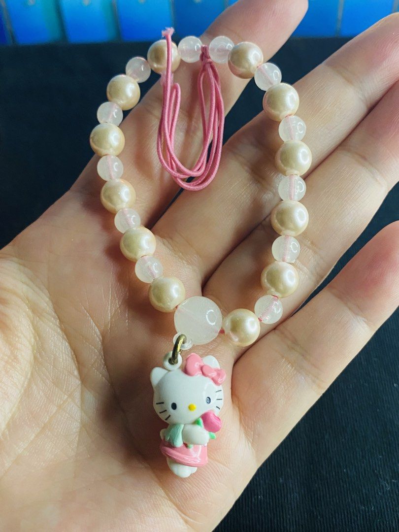 Vintage 1999 Sanrio Hello Kitty bracelet (Category: Vintage Collectibles) located in Manila. Submitted by kawaii_omocha_est2020 (Listing ID 1464116752, Image 2). Description: ✅ Mine Now, Pay Now ✅ Please check all photos for complete details. ✅ Please manage your expectations, most items are preloved and not for those who are sensitive about condition. ✅ Actual color may vary due to lighting conditions. ✅ Due to limited reply quota, I will only e