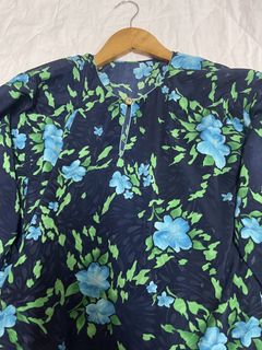 (Category: ) located in . Submitted by FA.CLOSET (Listing ID 1464098471, Image 1). Description: .