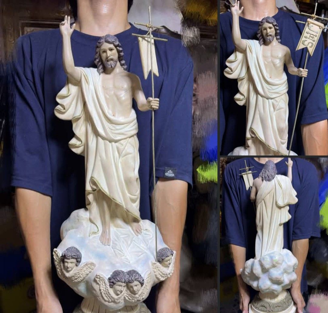 Vintage Jesus Christ (Category: Other Home Decor) located in Mandaluyong City. Submitted by theforgottentreasures (Listing ID 1463992705, Image 1). Description: 4500 pesos! 📌 Vintage Risen Christ 26½ inches made o fiberf resin what you see is what you get.