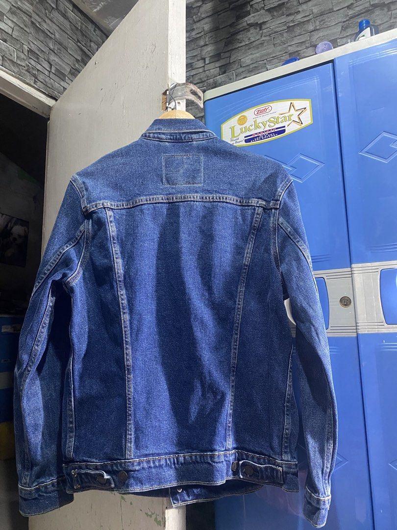 Vintage Levis Denim Trucker Jacket (Category: Coats, Jackets and Outerwear) located in Rizal. Submitted by kenrick_2003 (Listing ID 1464048079, Image 3). Description: Levi's Denim Jacket May 20, 1987 Tag label Blue Denim the Trademark of 1987 Design Size: Medium Fabric: 100% Heavyweight Denim Cotton Measurements Width: 22 Inches Body Length: 27 Inches Sleeve Length: 25 Condition: Brandnew Color rate: Excellent Condition Bought in U.S San Francisc