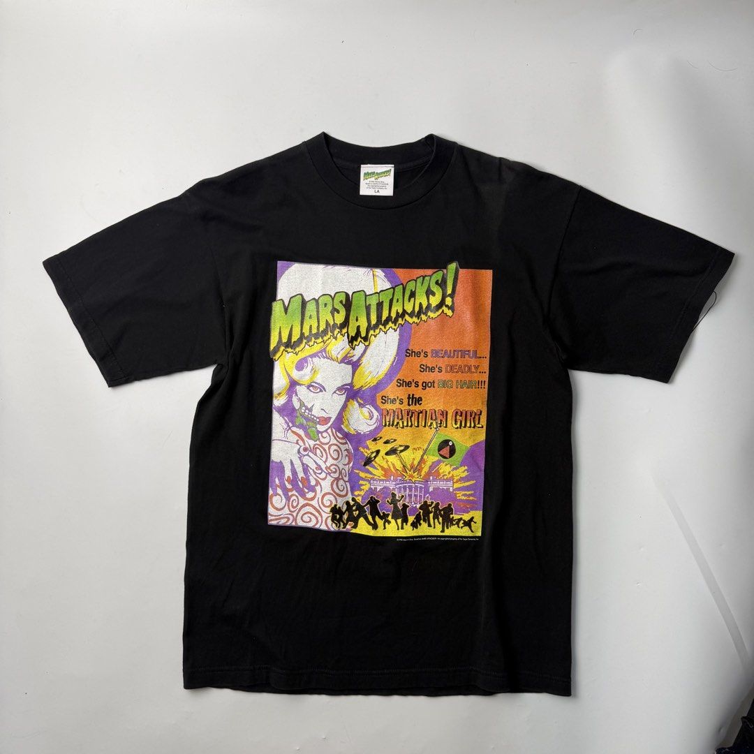 Vintage Mars Attack (Category: Tshirts & Polo Shirts ) located in Quezon City. Submitted by beastmnl (Listing ID 1464044039, Image 1). Description: Dimension 22 width 30 length .