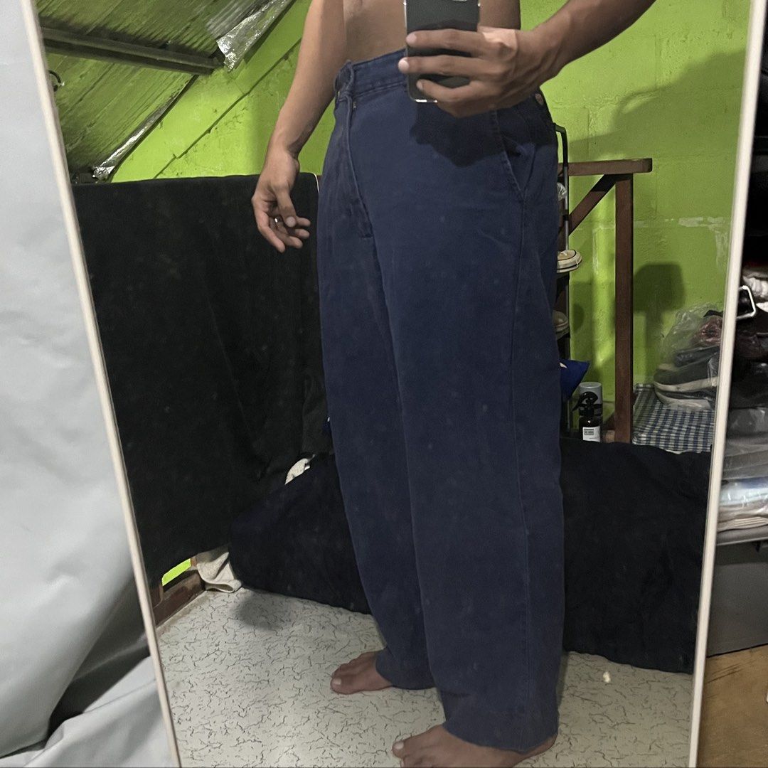 Vintage Red Kap Work Pants Navy Blue (Category: Trousers) located in Cabuyao City. Submitted by ricomalic (Listing ID 1460677617, Image 3). Description: Vintage navy blue Red Kap work pants. still in good condition. Simple workwear style, easy to pair with casual fits. Dimes : 32Wx38L 📍 Meet-up near Mamatid 📦 Delivery via J&T 💳 Payment first / + sf (No Return, No Exchange) 📝 Rfs: Decluttering 📩 Dm me for more details! Negotiable sa sure buye