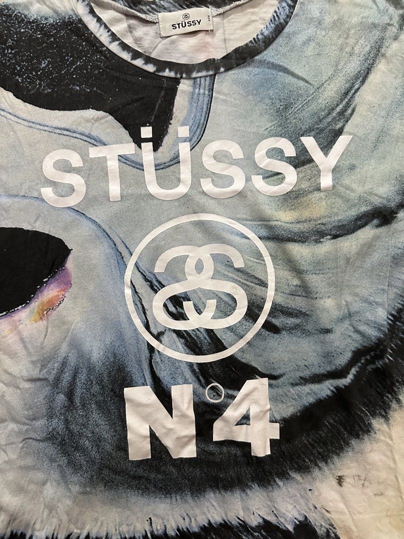 Vintage Stussy (Category: Activewear) located in Alitagtag. Submitted by bhthrift_30 (Listing ID 1464053110, Image 2). Description: Vintage Stussy Medium 1k+sf Dm📩.