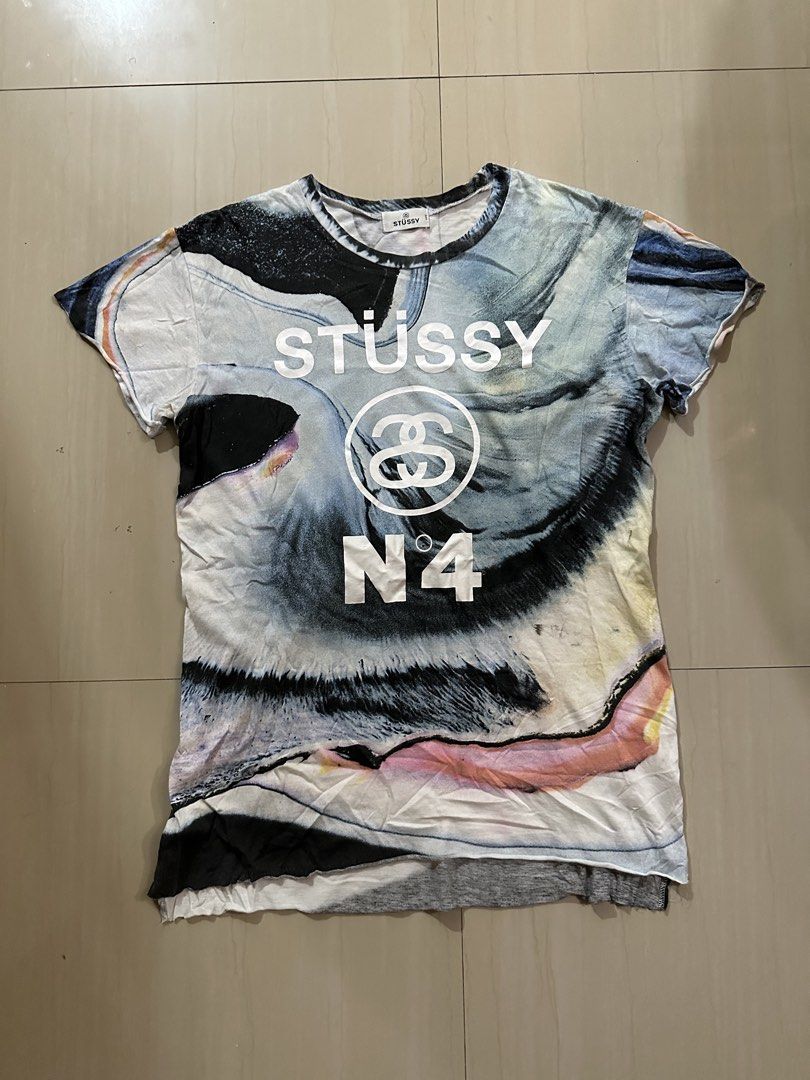 Vintage Stussy (Category: Activewear) located in Alitagtag. Submitted by bhthrift_30 (Listing ID 1464053110, Image 1). Description: Vintage Stussy Medium 1k+sf Dm📩.