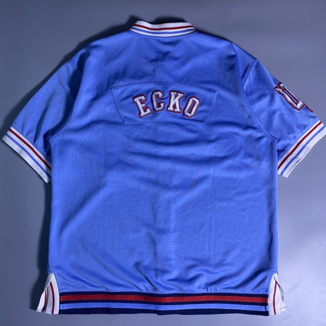VINTAGE Y2K ECKO UNLIMITED BUTTON UP JERSEY (Category: Tshirts & Polo Shirts ) located in Manila. Submitted by knives.finds (Listing ID 1464065746, Image 2). Description: ECKO 24 x 29 NEEDS WASH ONLY 2,000 Free Shipping .
