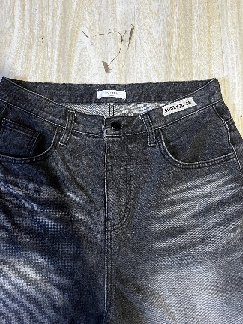 WASHED CARPENTER LONG JORTS (Category: Shorts) located in Calbayog City. Submitted by supremo02 (Listing ID 1463954901, Image 3). Description: WASHED CARPENTER LONG JORTS ▪️W: 31-32” ▪️L: 26” ▪️Hem: 12” ▪️CR: 9.8/10 ▪️EXCELLENT CONDITION ▪️NO ISSUE 📌COLOR MAY VARY DUE TO LIGHTING 📍VISAYAS DM ME WAG MAHIHIYANG MAGTANONG 📥.