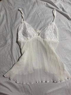 (Category: ) located in . Submitted by glossywife (Listing ID 1464084678, Image 1). Description: .
