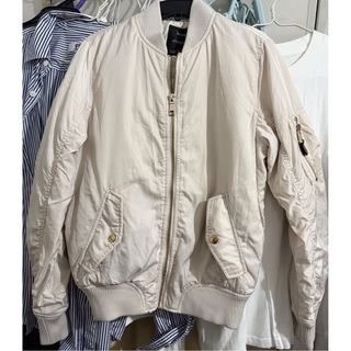（分類：）位於 。 由 sister2hand 提交（商品編號 1464079947，圖片 1）。簡介： 。