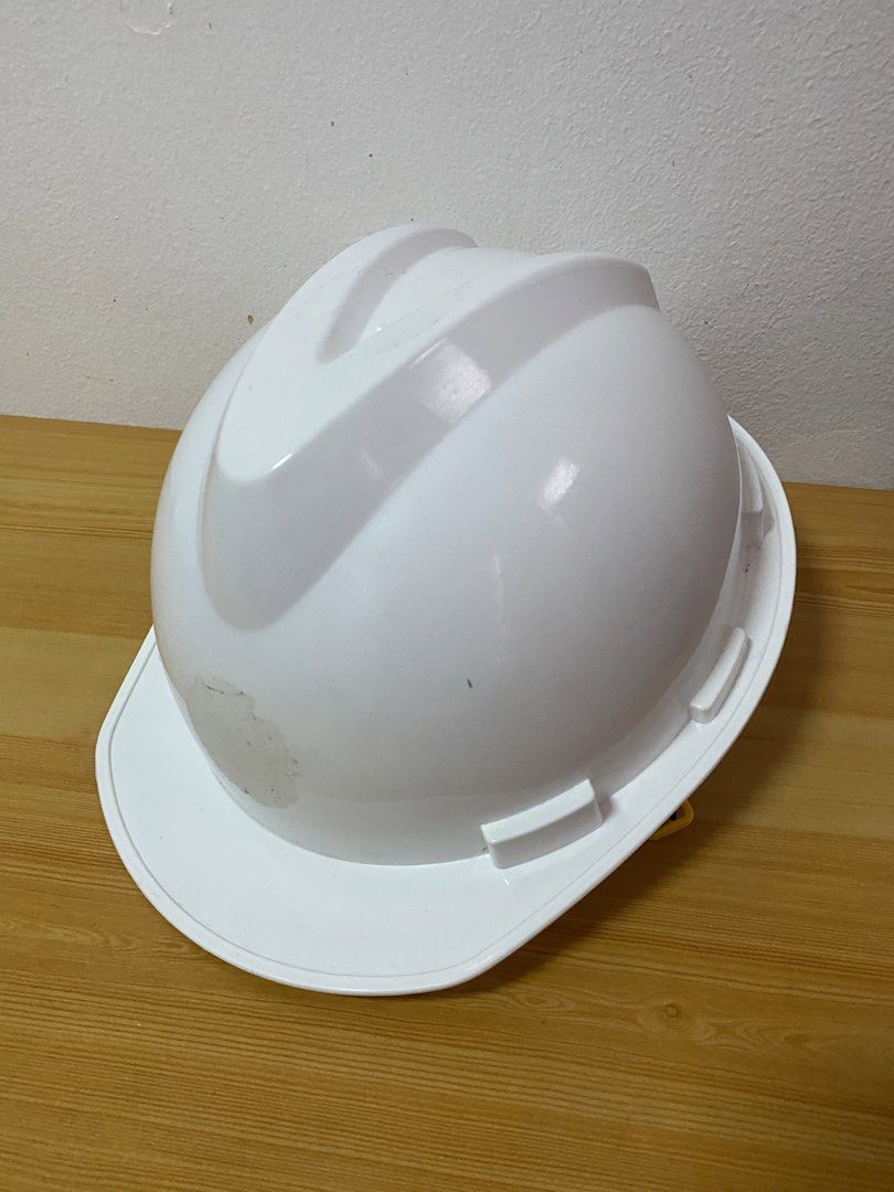 White Safety Hard Hat Construction Helmet (Category: Caps & Hats) located in Manila. Submitted by sherry_mae (Listing ID 1464023166, Image 1). Description: - Standard white hard hat for construction sites. - Adjustable inner strap for a secure and comfortable fit. - Essential head protection for your work. - Used in Hard hatting Ceremony in school.