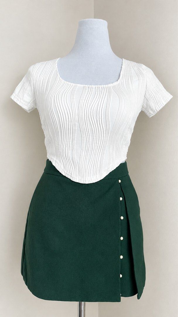 White Textured Square Neck Top (Category: Sets or Coordinates) located in Mabalacat. Submitted by autumn.apparel (Listing ID 1463998832, Image 1). Description: Chic white textured top with wavy pattern and square neckline. Perfect for a stylish and comfortable look. *skirt not included*.