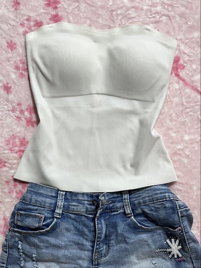 White Top (Category: Sleeveless) located in Bulan. Submitted by chic.hori (Listing ID 1464067039, Image 1). Description: removable straps (i still have the straps) xs-s.