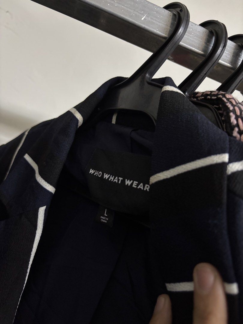 Who What Wear blazer (Category: Coats, Jackets and Outerwear) located in Pila. Submitted by isabelasthriftclothes (Listing ID 1464079028, Image 2). Description: .