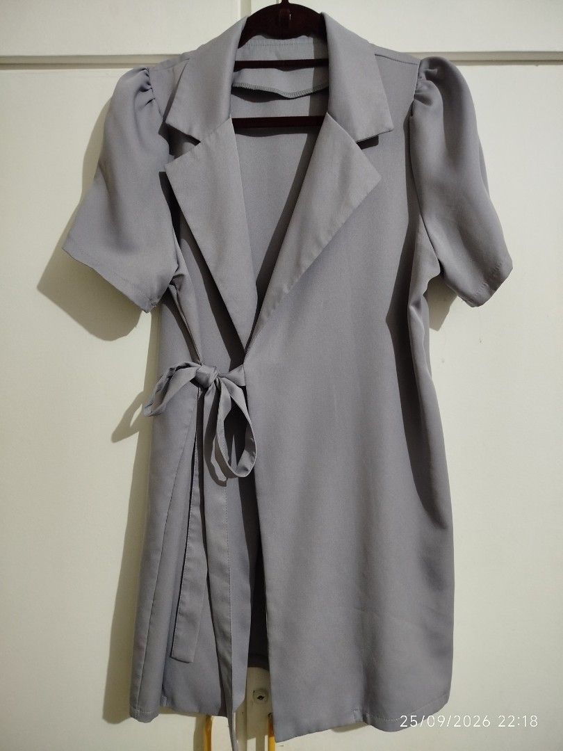 Womens dress (Category: Dresses) located in Quezon City. Submitted by crci12 (Listing ID 1464074599, Image 1). Description: Womens dress Used once Fits medium to large In very good condition Actual pictures posted What you see is what you get P400 only Meet ups: 1. Simplicity mini stop commonwealth ave., balara, qc. 2. Mgas station beside oyasa hardware luzon ave., qc. *Kindly send us a message for a schedule of meet up. *Shipping via j&t. (payme