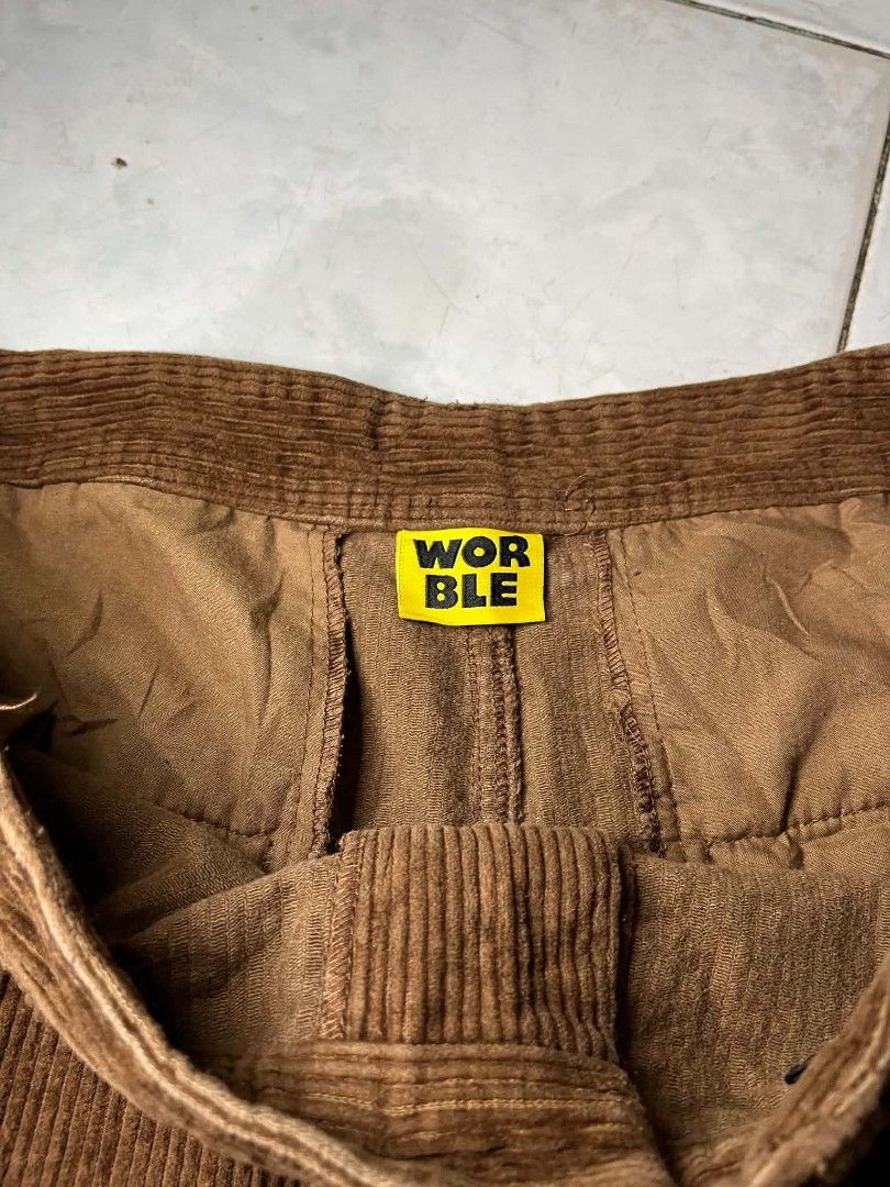 Worble Cargo Cord Pants (Category: Joggers) located in Taguig. Submitted by bimbyanche19839 (Listing ID 1464020294, Image 3). Description: Worble Cargo Cords Pants Size 34 Length 38 Good Condition No flaws 🏷️ 500php plus ship 📍Taguig Loc.