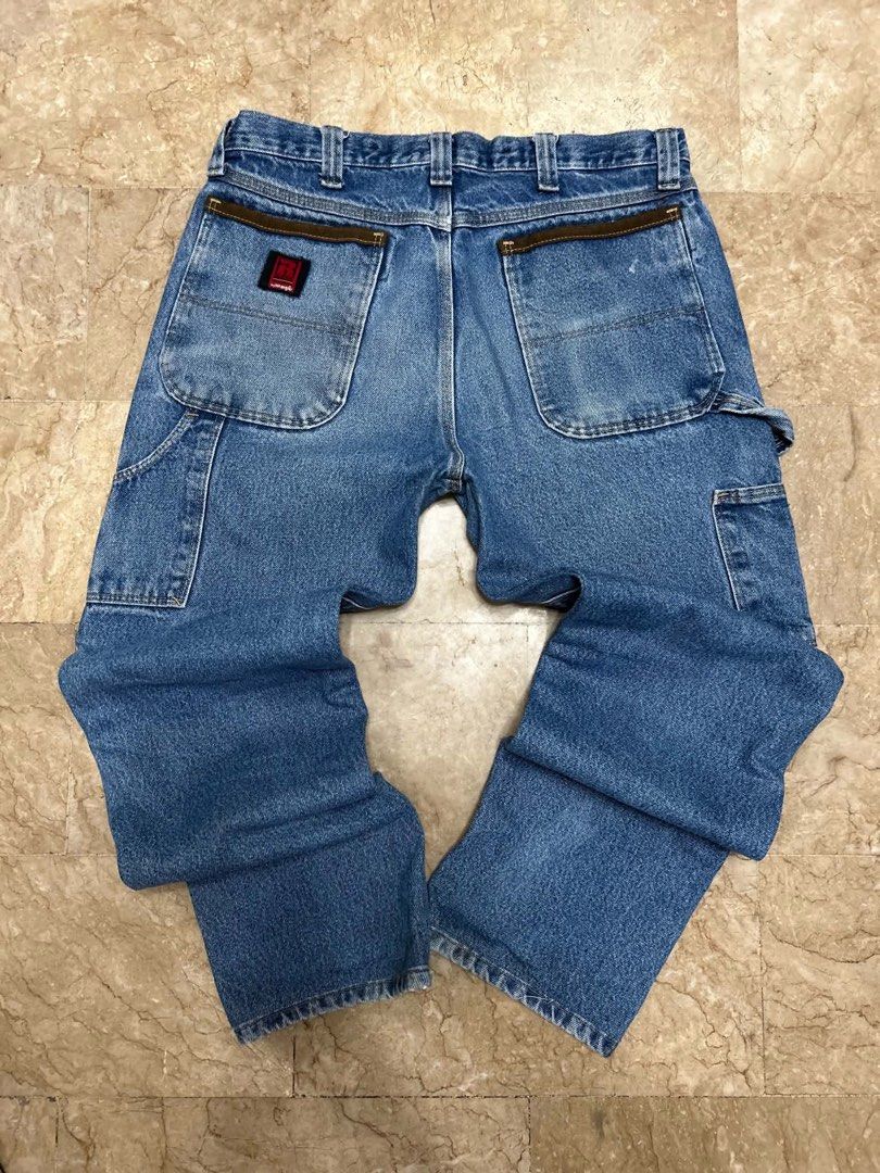 Wrangler Rigger Double Knee (Rare) (Category: Jeans) located in Caloocan City. Submitted by melfort420 (Listing ID 1464073745, Image 3). Description: Wrangler Rigger Double Knee (Rare) 34 x 34 fit to 32 Hem 8 P2000 Excellent condition Personal collection RSF Decluttering Location Parañaque J&T Lalamove GCash NO COD.