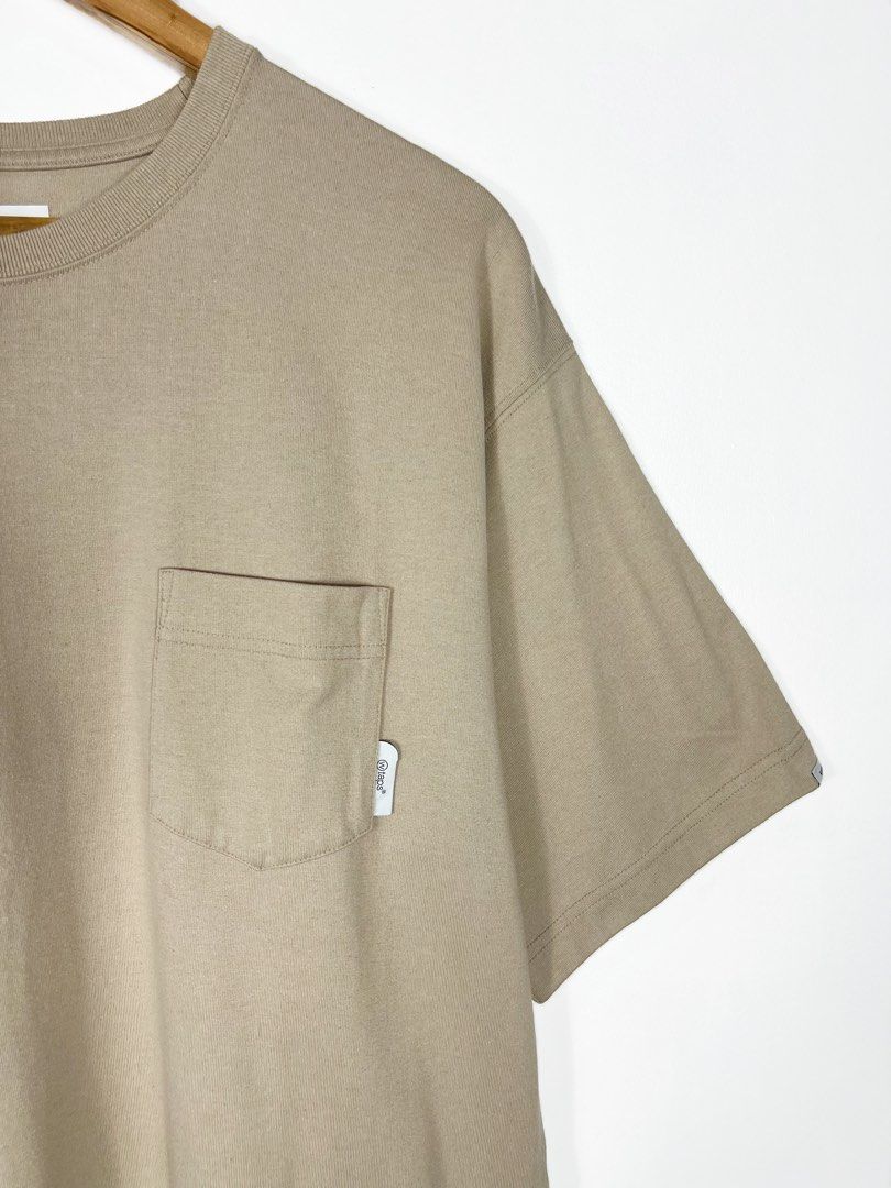 Wtaps - Insect 01 Logos Pocket Shirt (Category: Tshirts & Polo Shirts ) located in Bacolod City. Submitted by nodaysoff (Listing ID 1464096803, Image 2). Description: Wtaps - Insect 01 Logos Pocket Shirt - Authentic Measures: 23x30 | XL Excellent condition No flaws ₱1000.