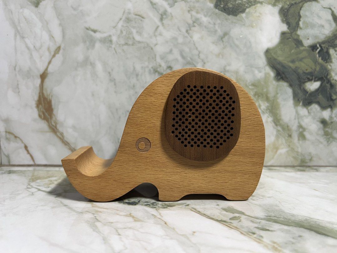 *Xinleyu - Bluetooth Speaker (Category: Soundbars, Speakers & Amplifiers) located in Subic. Submitted by thrifters_23 (Listing ID 1464067216, Image 1). Description: *Xinleyu - Bluetooth Speaker Condition: - like new - tested & working - wooden made ₱400 You may request additional pictures or videos via PM..