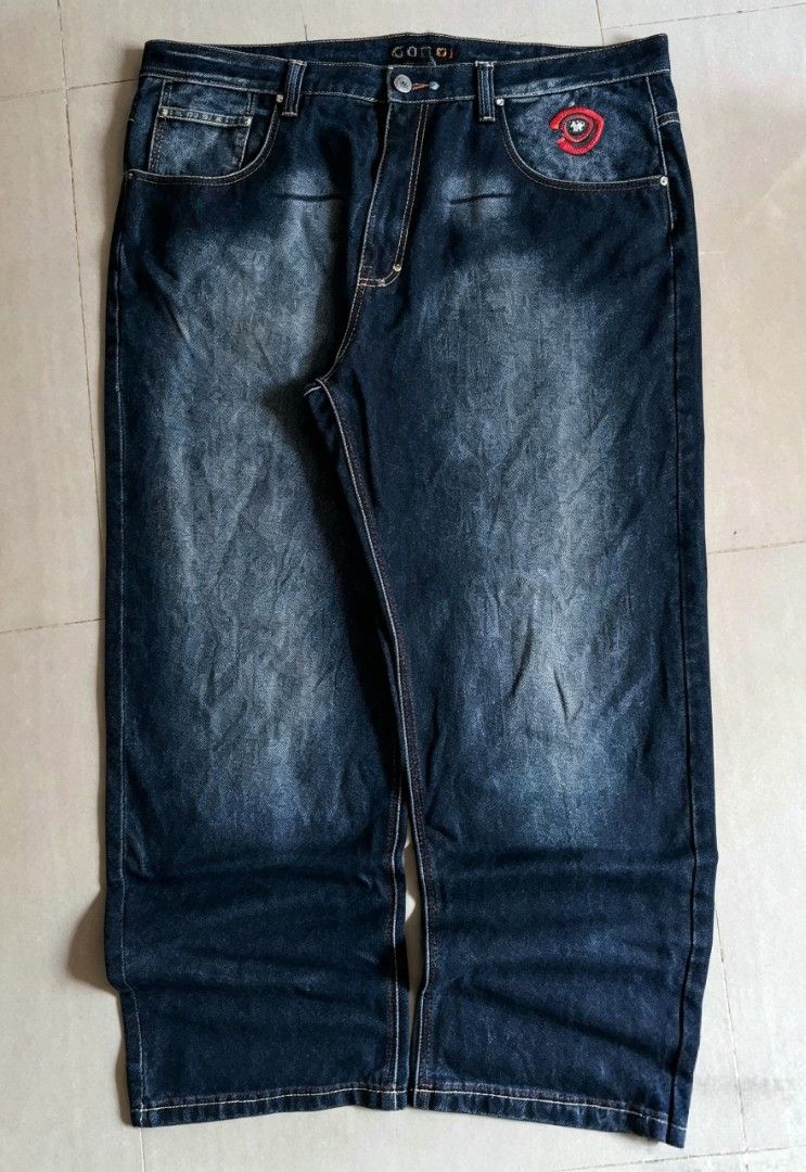 Y2k coogi baggy pants (Category: Jeans) located in Tigaon. Submitted by tungtungtungsahere_67 (Listing ID 1463964688, Image 2). Description: size 44 lenght 46 thigh 17 leghole 11 drop offer baka mag ka sundo claim: 3,500.
