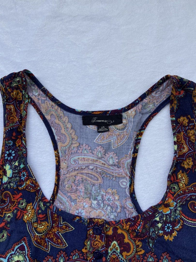 Y2k Forever 21 Floral Blouse (Category: Blouses) located in General Santos City (Dadiangas). Submitted by kala_chuchi (Listing ID 1464102343, Image 2). Description: Size. Large 17 inches width 25 inches length No flaws Over all condition Excellent .