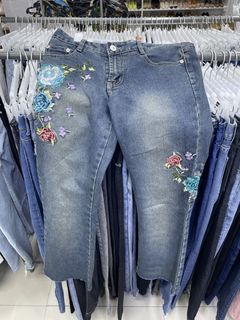 (Category: ) located in . Submitted by riyizthriftz (Listing ID 1464126149, Image 1). Description: .