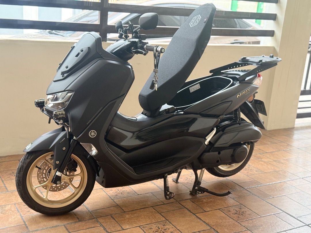 Yamaha Nmax 155cc V2 (Category: Motorbikes for Sale) located in Santa Rosa. Submitted by al10richard (Listing ID 1463973352, Image 2). Description: Yamaha Nmax V2 155cc 12k odo 1st owner No issue, walang bangga o semplang, makinis at alaga ang motor. JVT pipe Blue Tip Boss Batusai Flat Seat PIAA loud horn With Cellphone Holder (Motowolf) With Mini driving light Top Box included (Duhan) Mutarru side mirror Pass sa trade or swap All stock included 