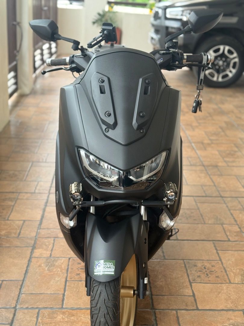 Yamaha Nmax 155cc V2 (Category: Motorbikes for Sale) located in Santa Rosa. Submitted by al10richard (Listing ID 1463973352, Image 3). Description: Yamaha Nmax V2 155cc 12k odo 1st owner No issue, walang bangga o semplang, makinis at alaga ang motor. JVT pipe Blue Tip Boss Batusai Flat Seat PIAA loud horn With Cellphone Holder (Motowolf) With Mini driving light Top Box included (Duhan) Mutarru side mirror Pass sa trade or swap All stock included 