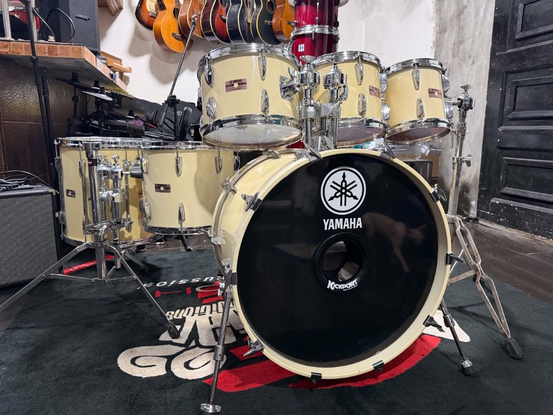 Yamaha "Tour Custom" Japan 6pc Drum Set (Category: Musical Instruments) located in Manila. Submitted by ninraninra (Listing ID 1464092268, Image 1). Description: Yamaha "Tour Custom" Japan 6pc Drum Set 90K Made in Japan Birch/Philippine Mahogany shells 8" 10" 12" 14" 16" all hanging toms 22x18" bass drum (10 hlugs/holes) All tom holders & receivers are included Custom front bass drum logo Very minimal wear & tear NOTE: 16" floor tom is a "Recordi