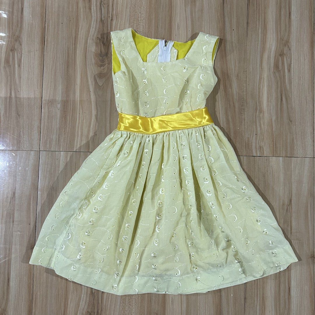 Yellow Eyelet Dress (Category: Babies & Kids Fashion) located in San Jose. Submitted by denzeldave (Listing ID 1464053825, Image 1). Description: I can give lp, just offer.