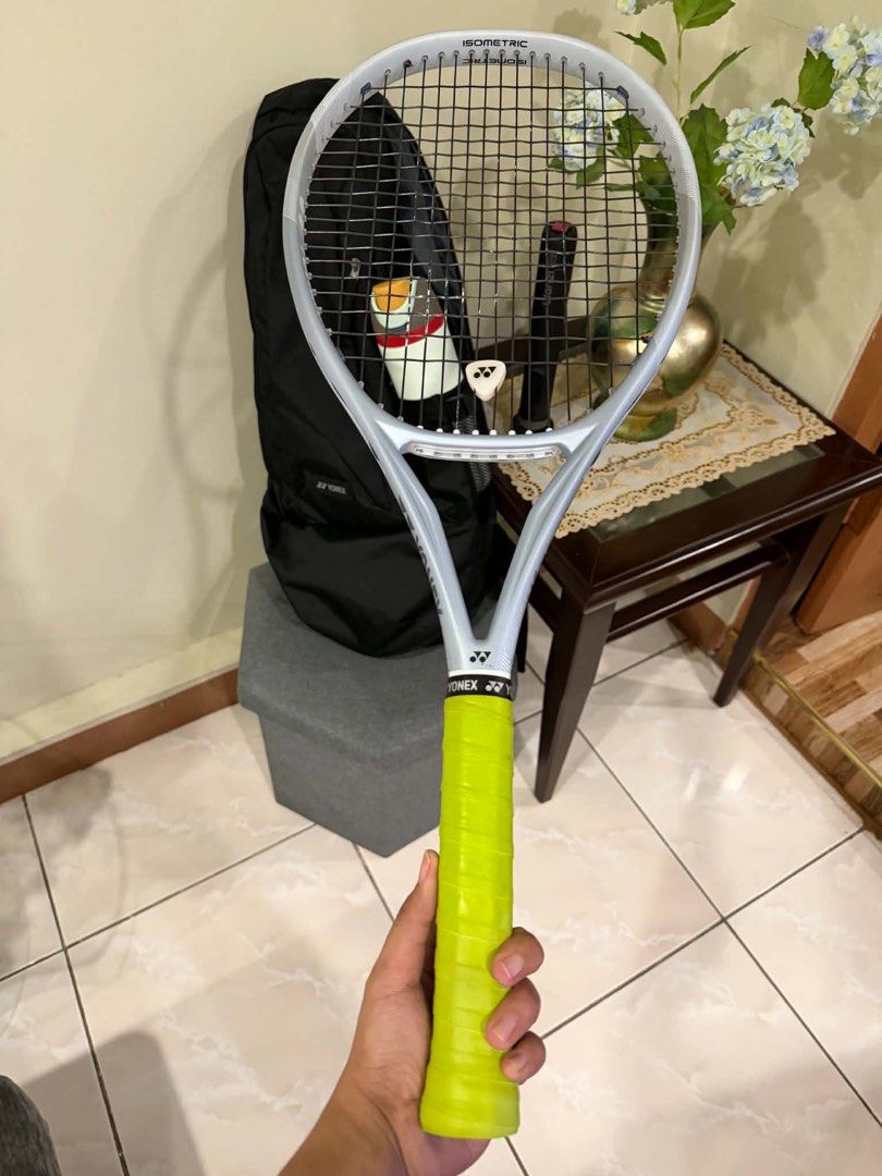 Yonex Muse 100SL G1 (Category: Racket and Ball Sports) located in Davao. Submitted by bagyongchloie (Listing ID 1464051398, Image 2). Description: The Yonex Muse 100SL is an ultra-lightweight, arm-friendly tennis racket designed for beginners, juniors transitioning to adult frames, and players prioritizing effortless maneuverability and comfort. Head size: 100sqin Unstrung weight: 265g String pattern: 16x18 Grip size: G1 Strung with Yonex Polytou