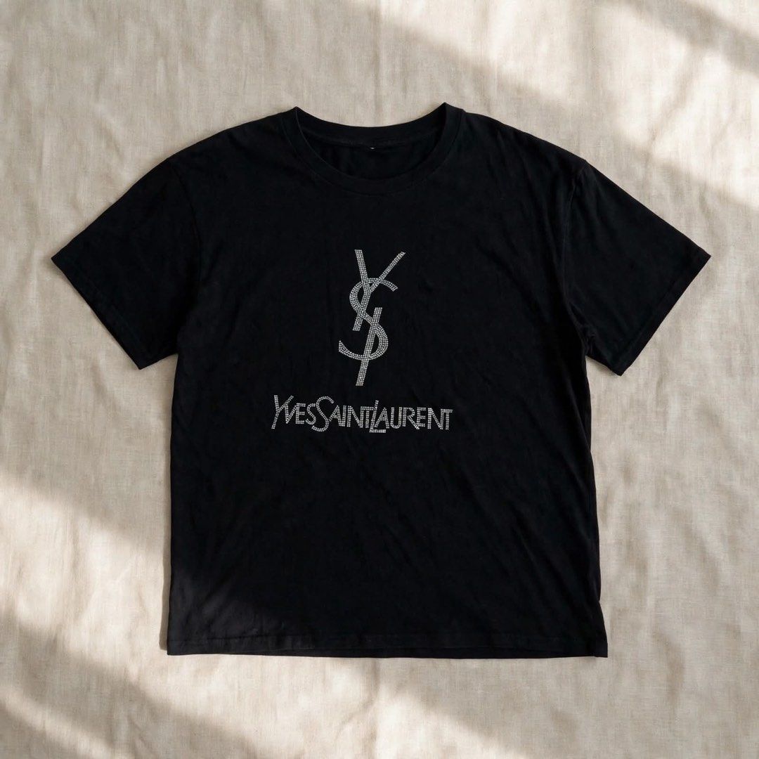 Ysl tshirt (Category: Tshirts & Polo Shirts ) located in Digos. Submitted by thriftnigoy (Listing ID 1463998563, Image 1). Description: YSL 560🏷️ Dimes: inches Width 21 length:27 Medium - Excellent condition - color rate 9.9 - missing tags.