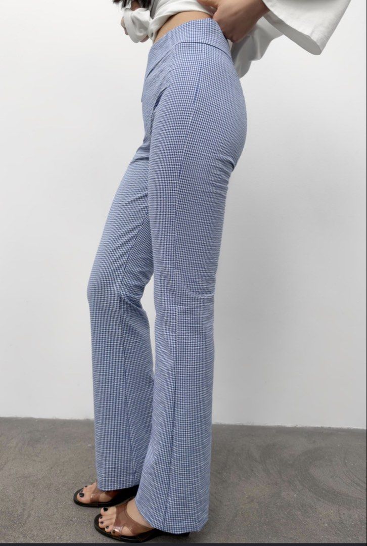 ZARA Blue Gingham Flare Pants (Category: Jeans) located in Iloilo. Submitted by ilo.preloved.ph (Listing ID 1463947486, Image 1). Description: - Zara blue and white gingham flare pants - Button and zip closure - Flare leg design - Comfortable fabric - Size : XS - S - Color may vary due to lighting - No flaws .