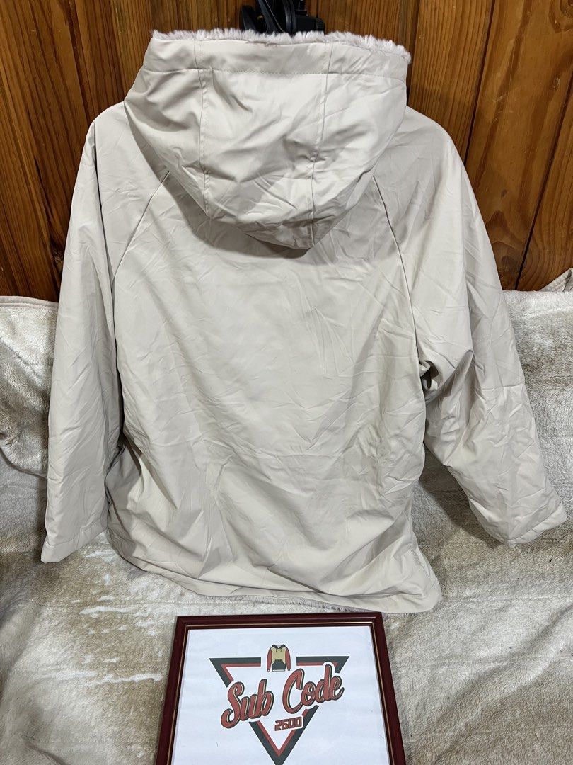 ZARA coat (Category: Coats, Jackets and Outerwear) located in Baguio. Submitted by subcode_2600 (Listing ID 1464103193, Image 2). Description: Other details included in the pictures Do not hesitate to message us for questions. Thank you! .