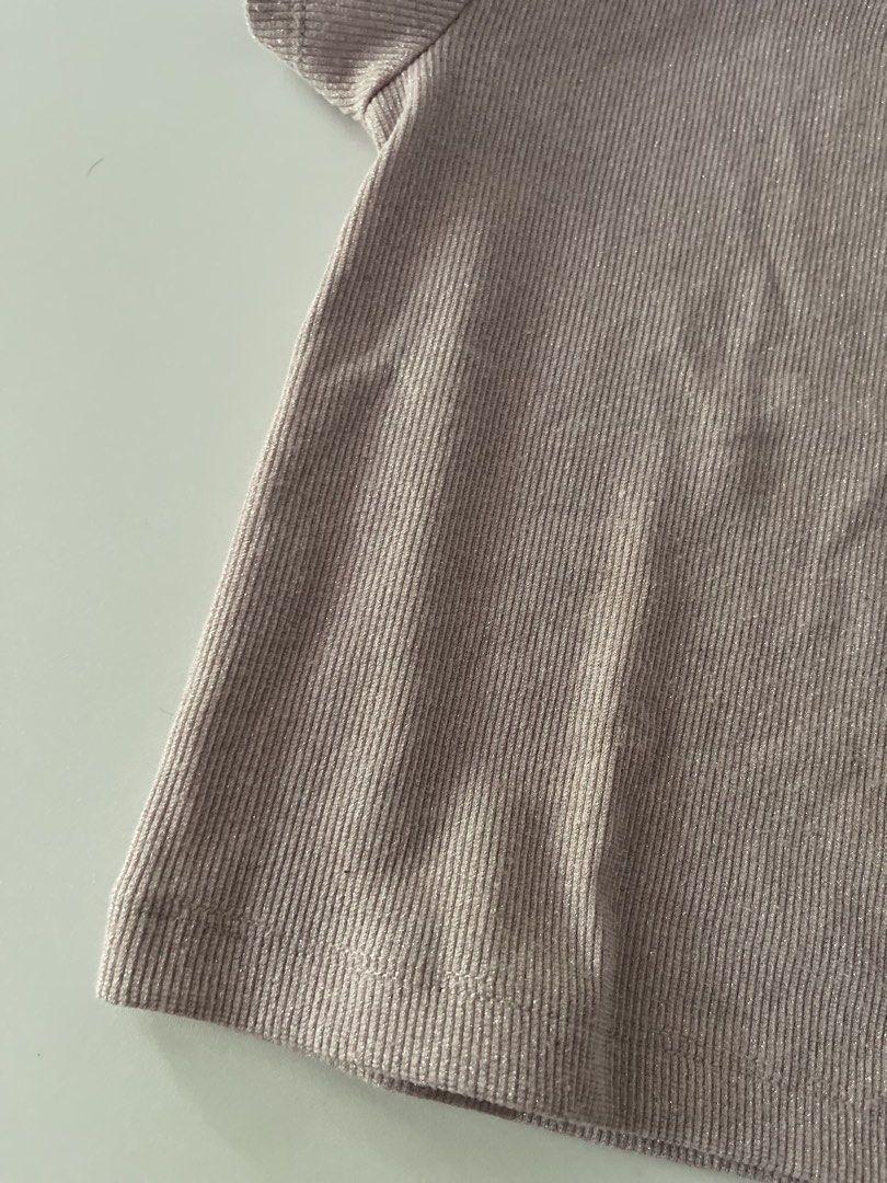 ZARA purple shimmer - 4y (Category: Babies & Kids Fashion) located in Sorsogon. Submitted by comfortbeforestyle (Listing ID 1463947844, Image 2). Description: ZARA Purple Shimmer Rib Top — ₱290 I wasn’t able to capture the exact shimmer in the photos, but it’s really nice and shimmery in actual, parang kumikintab. Not the typical fabric — super pretty in person. LP already. Size: 4Y, can fit up to 5Y. Fixed price.