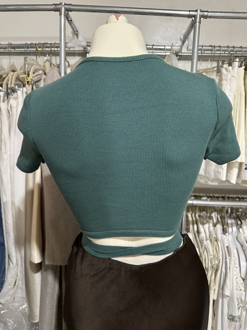 Zara Teal Crop Top (Category: Others Tops) located in Davao. Submitted by krau_ (Listing ID 1464028774, Image 3). Description: Stored in closet for a long time, wearable! Tie-on detail at the waist Flaw: pulled thread belt, kayo na po ayos.