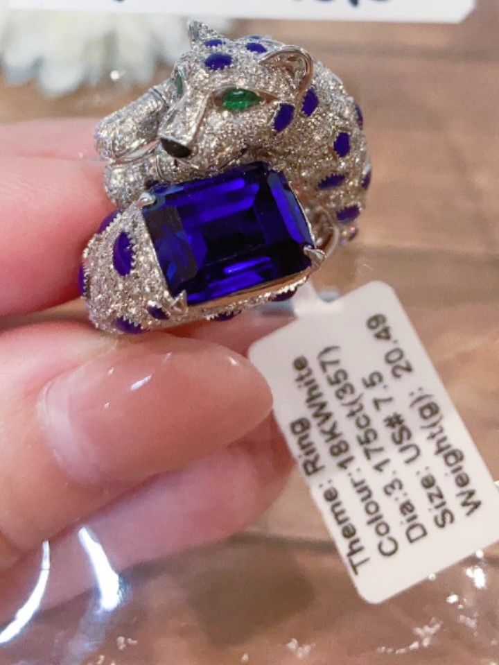 18k wg crtr diamond ring hk setting (Category: Luxury Accessories) located in Manila. Submitted by luxesparks (Listing ID 1464140134, Image 1). Description: .