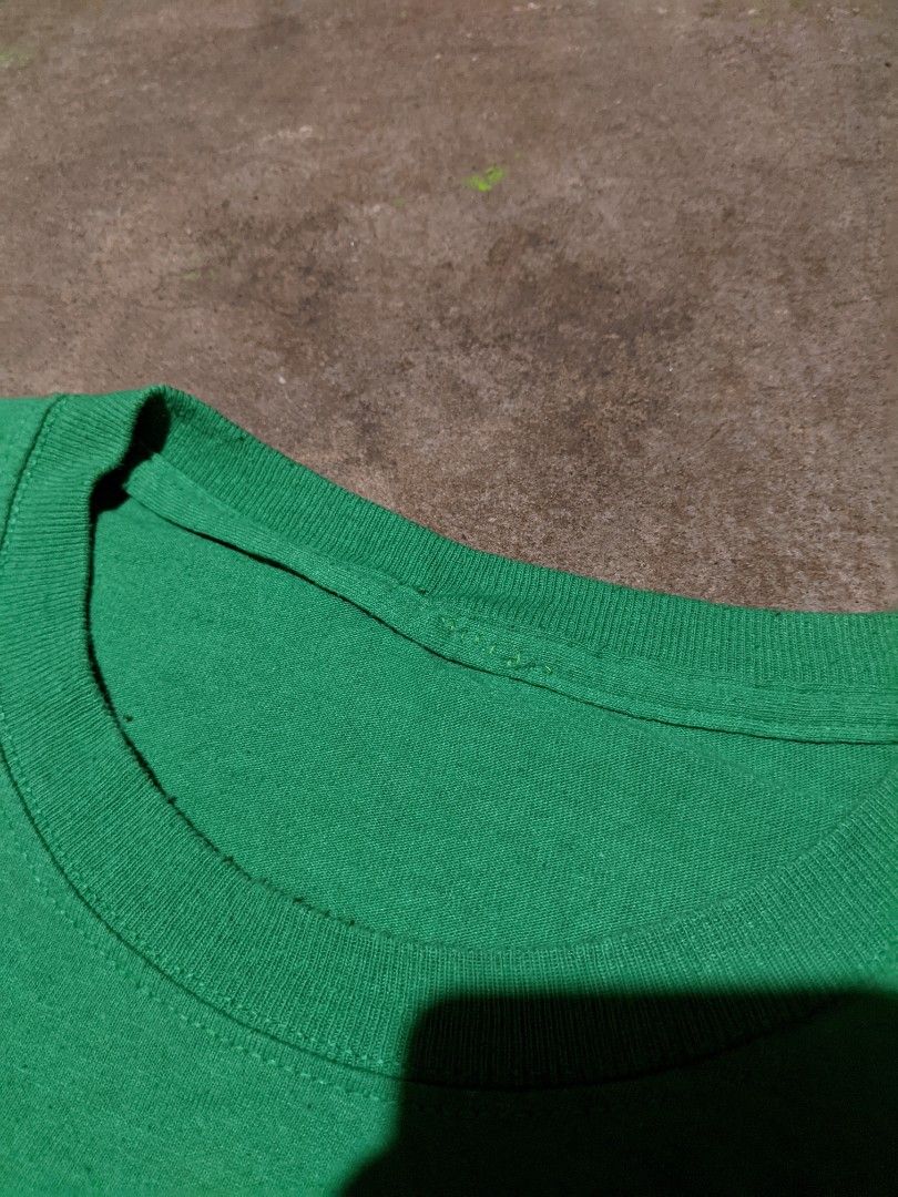 2000s Dropkick Murphy's Bagpipe Skeleton Band Shirt (Category: Tshirts & Polo Shirts ) located in Aliaga. Submitted by anselthrifts (Listing ID 1464252977, Image 2). Description: repaired neck(tag side) fits M 400+sf.