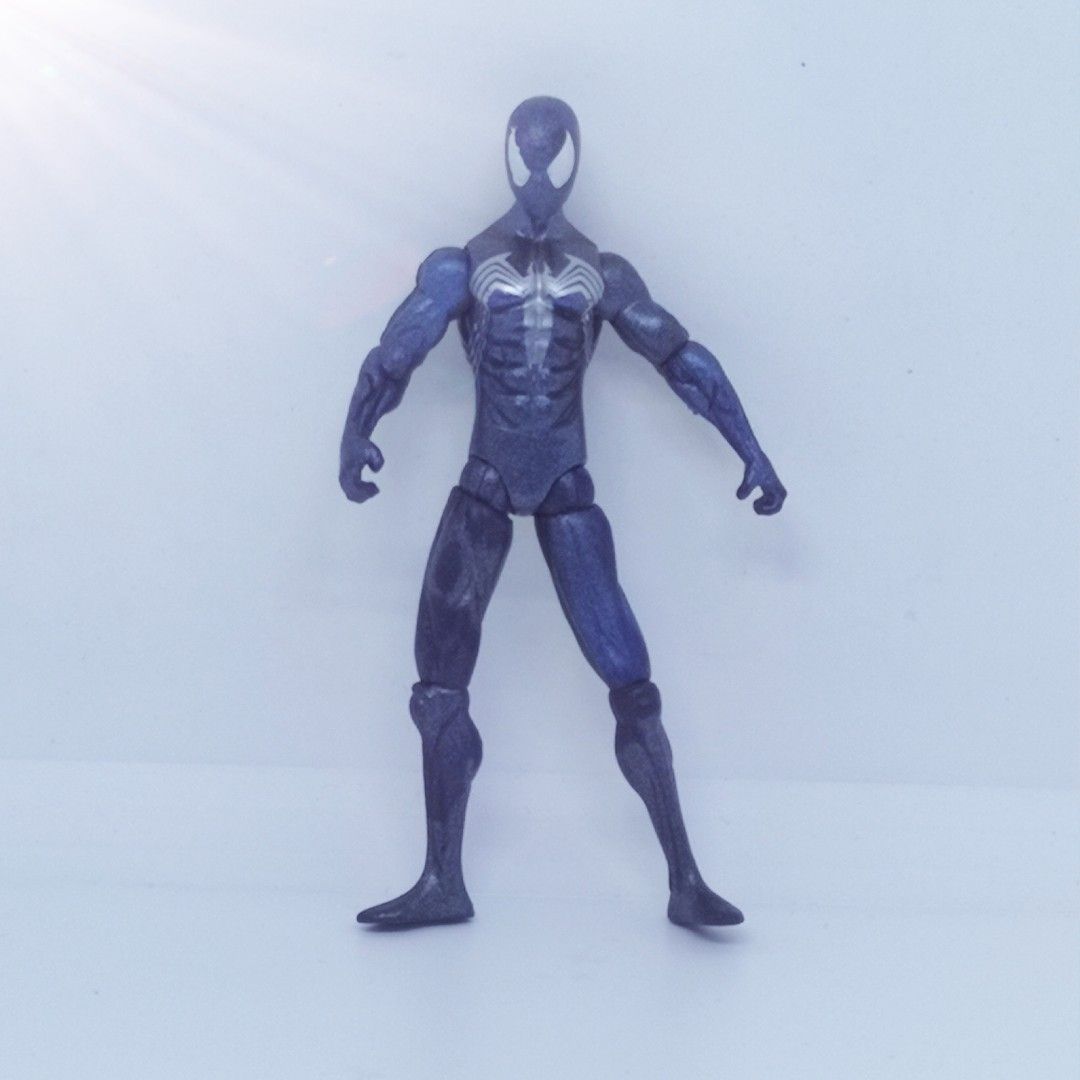 2009 Hasbro Marvel Union Spiderman Symbiotic (Category: Action & Battle Toys) located in Manila. Submitted by isko_sarisari (Listing ID 1464186561, Image 1). Description: Excellent condition | loose no accessories | 3.75" 2009 issue.