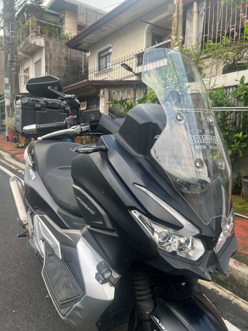 2023 Bristol Maxie 400 (Category: Motorbikes for Sale) located in Manila. Submitted by kennethcol34812 (Listing ID 1464160196, Image 3). Description: 2023 Bristol Maxie 400 P210,000 Negotiable Complete Original Papers Original ORCR Registered till June 2027 2022Model/2023Acquired 28k Odo Two Remote Keys With LTO Plate All Lights Working All Buttons Working No Issue/Gas and Go Inclusions: Top Box with Brack 65 Liters Upgraded Sidemirror Akrapovic 