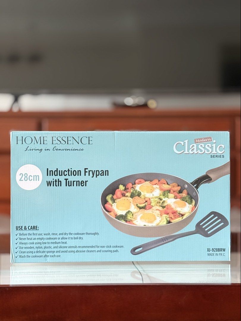 28cm Induction Frypan with Turner(Non-Stick) (Category: Fryers) located in Makati City. Submitted by TZ.Collections (Listing ID 1464235512, Image 1). Description: -BRANDNEW/SEALED -SLIGHTLY NEGOTIABLE -FREE SHIPPING AROUND MAKATI..