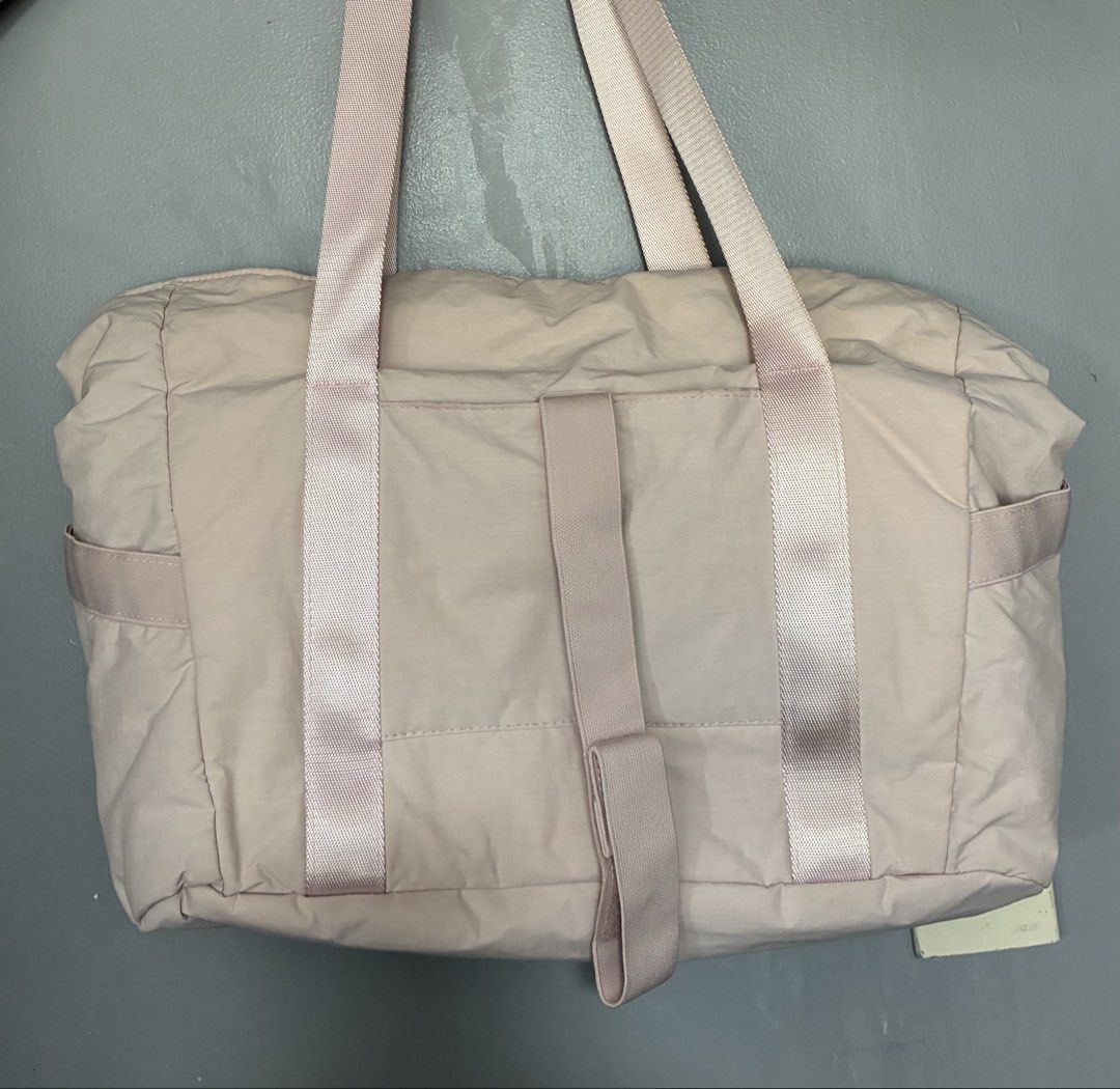 3 Bags Take all (Category: Tote Bags) located in Manila. Submitted by jhie24 (Listing ID 1464188794, Image 3). Description: - Lightweight BAGSMART tote bag in soft pink - Spacious interior with easy-access side pockets - Comfortable, adjustable strap for versatile carrying - Ideal for gym, travel, or everyday errands - Comes with a convenient smaller pouch with minor stains inside and outside, manage your expectations .