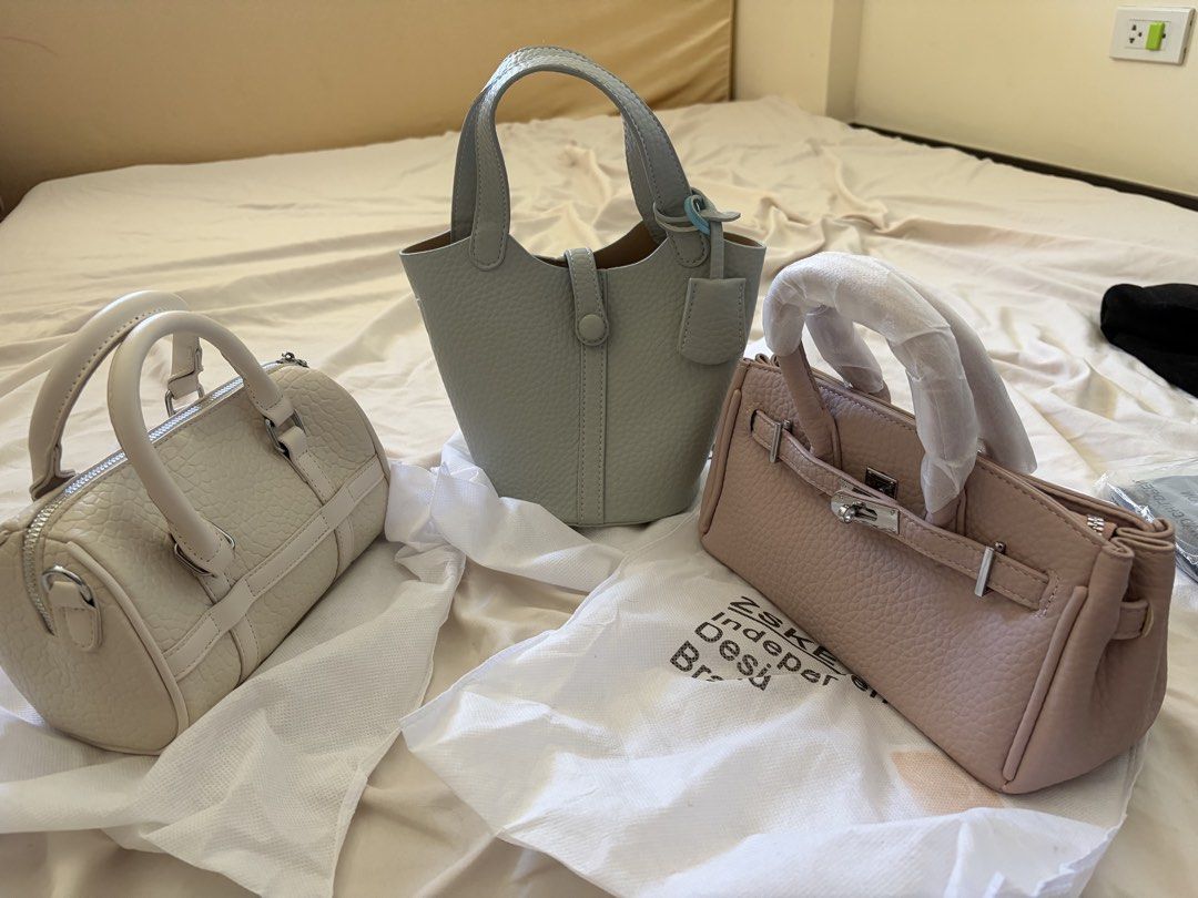 3 Mini Handbags - Pink, Grey, Cream (Category: Purses & Pouches) located in Taguig. Submitted by Shamieeee (Listing ID 1464322587, Image 1). Description: For pick up only My location is in taguig Take all 1k 380 each .