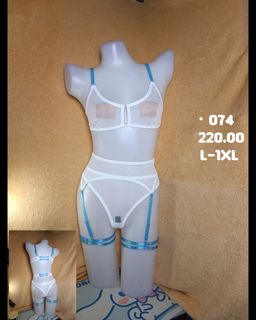 (Category: ) located in . Submitted by seducente.closet (Listing ID 1464138468, Image 1). Description: .