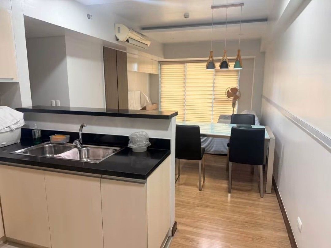 ASAP 3BR WITH BALCONY RENT CIRCUIT MAKATI (Category: Apartments & Condos) located in Makati City. Submitted by mariacristina123 (Listing ID 1464218956, Image 3). Description: ASAP 3BR WITH BALCONY RENT CIRCUIT MAKATI FOR LEASE: 2-Bedroom Unit in Solstice Tower 1 LOCATION: Theater Drive, Circuit Makati, Makati City RENTAL RATE: Php75,000 (Inclusive of Association Dues & Parking) TERMS: • 2 months advance • 2 months deposit • 1 year minimum lease D