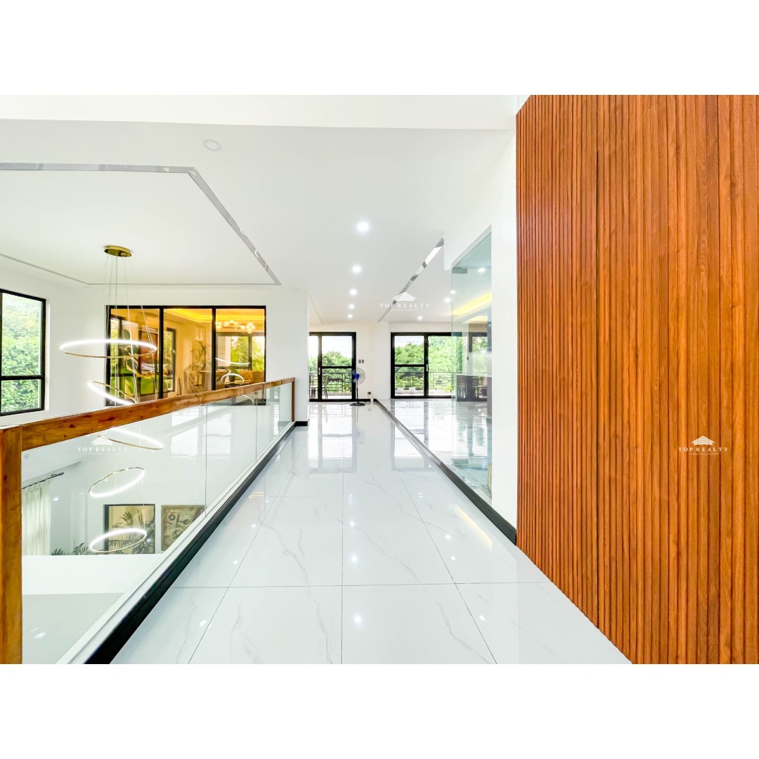 (Category: ) located in . Submitted by legacyrealty (Listing ID 1464169317, Image 1). Description: .