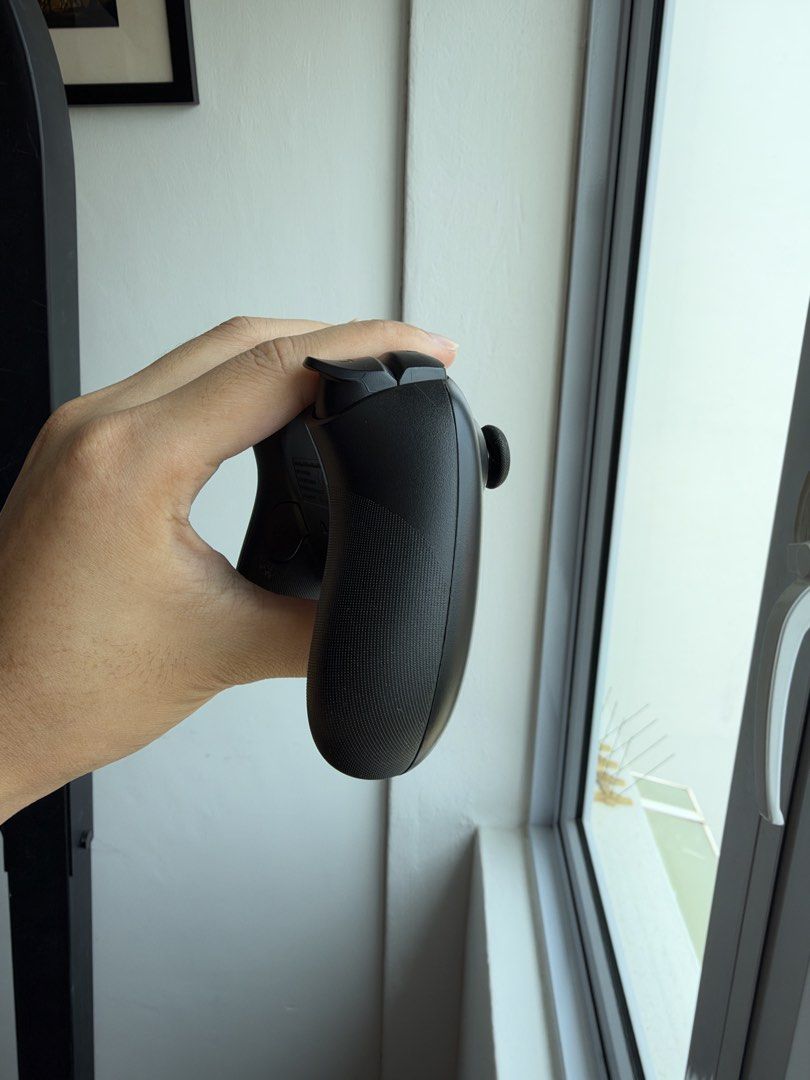 8BitDo ultimate bluetooth controller (Category: Controllers) located in Singapore. Submitted by walkinonsight (Listing ID 1464188236, Image 2). Description: Bluetooth 5.0 and 2.4g connectivity Slightly worn down left joystick Comes with box and wire.
